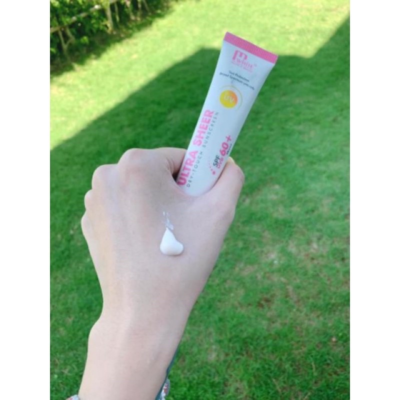 Kem chống nắng  MWHITE