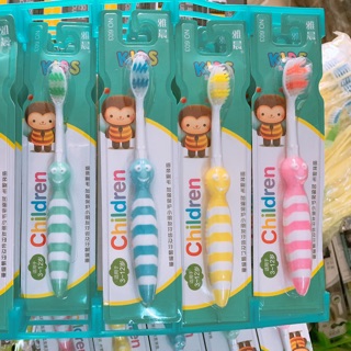 Bà chải trẻ em