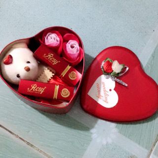 Hộp quà tặng son