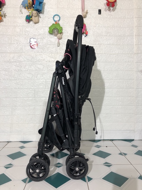 Xe đẩy Combi 2 chiều