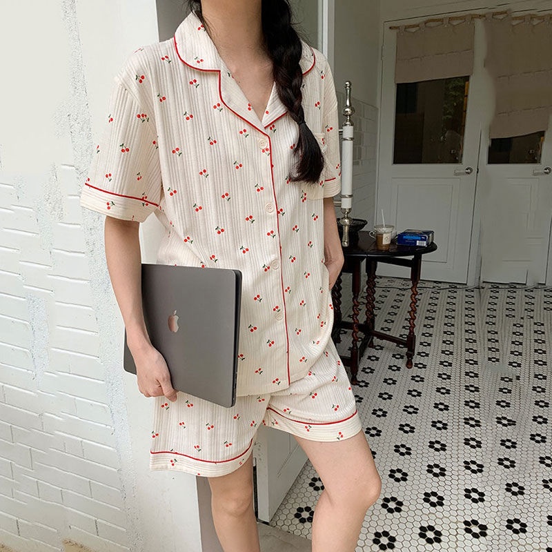 Bộ đồ ngủ thời trang Nhật in hình trái cherry mặc ở nhà