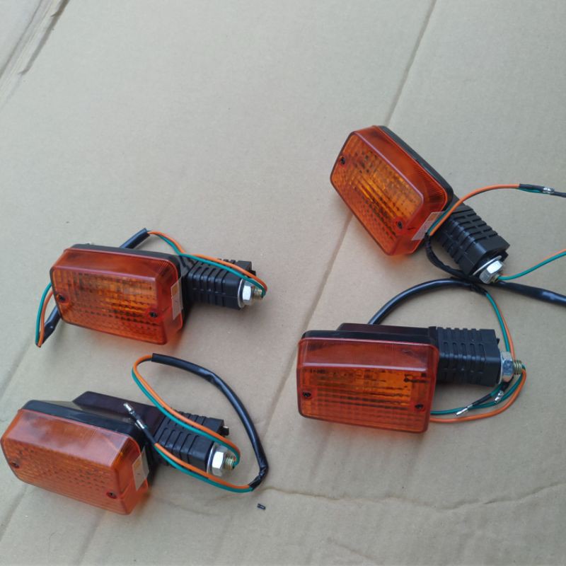 Bộ 4 củ nhan xe win hàng chất lượng cao UMW