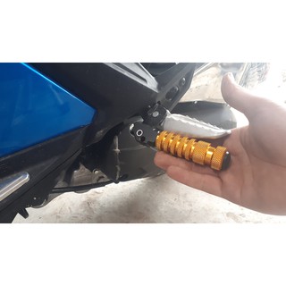 gác chân sau xe máy và  xe điện ( đôi )