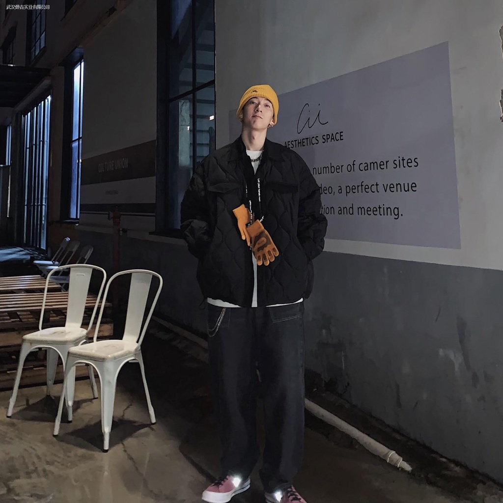 Áo khoác dáng rộng màu đen chất liệu cotton thời trang thu đông Hàn Quốc cho nam 2021