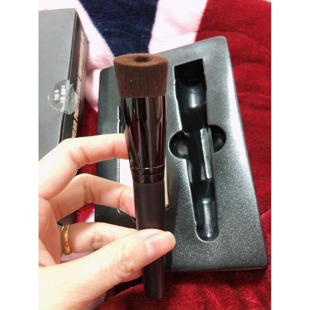 [Liên hệ trước khi đặt] Set Kem Nền Clio Kill Coverv Airwear Protexture và chổi đánh nền | BigBuy360 - bigbuy360.vn