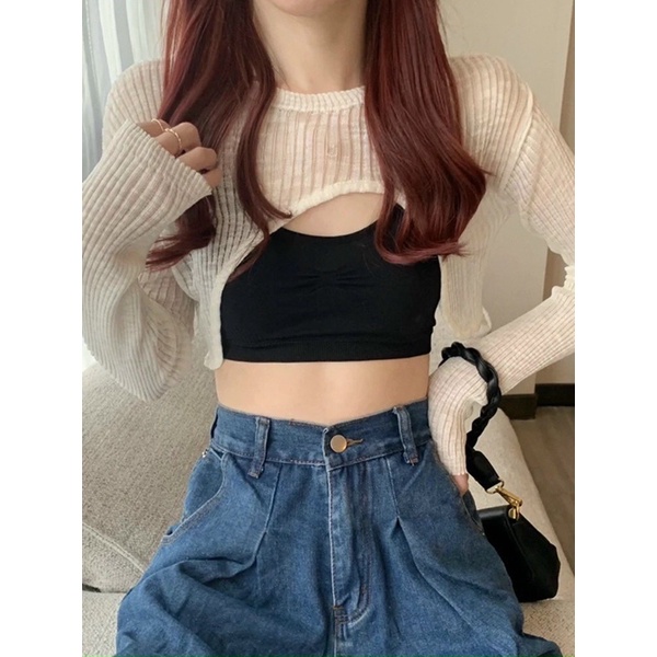 Áo khoác len mỏng croptop khoét vạt cá tính