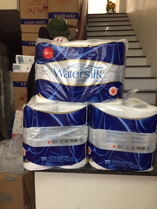 3 bịch giấy vệ sinh Watersilk 12 cuộn