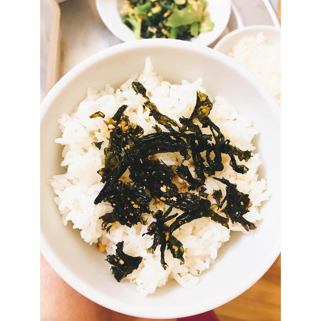 Rong Biển Cháy Tỏi Hũ 200gr Thơm Ngon