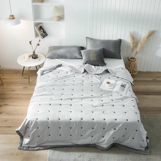 Chăn Hè Lụa Tencel Thêu Trái Tim 2mx2m2