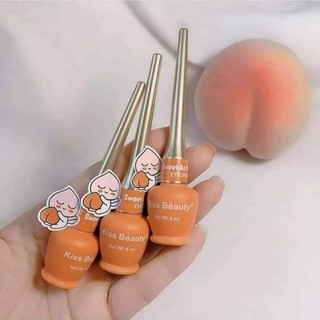 Kẻ mắt trái đào ko trôi thái