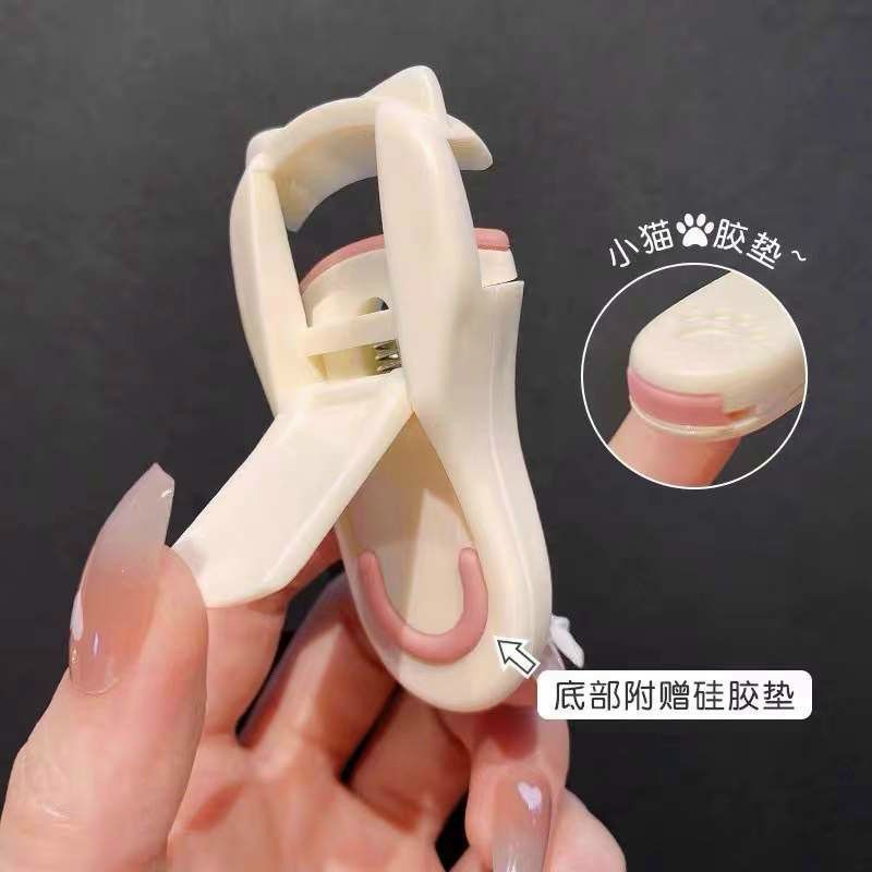 Kẹp Uốn Mi 3D Hình Móng Vuốt Mèo Dễ Thương Tạo Dáng Và Uốn Cong Mi