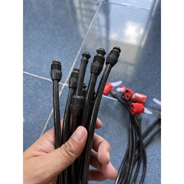 Dây nối ống bơm bánh xe