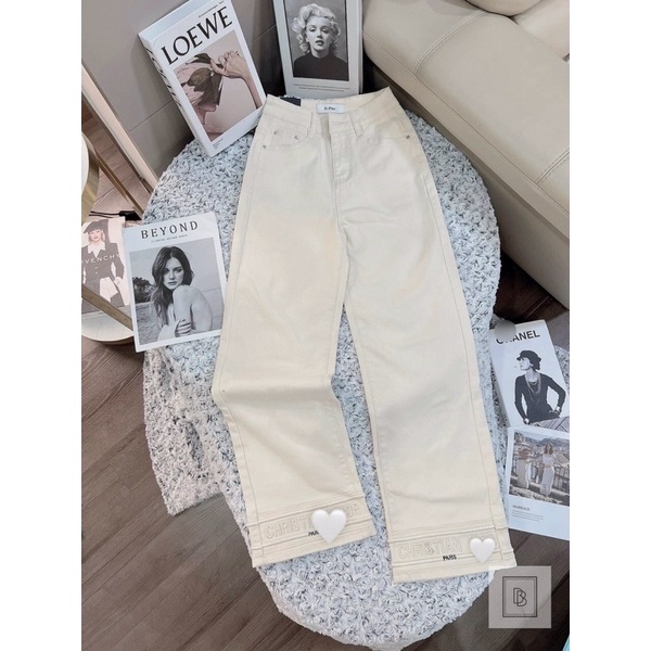 Maihuong⚡️QUẦN JEAN SUÔNG THÊU ĐI Ô Ở GẤU MÀU KEM CHO NỮ GIÁ TỐT