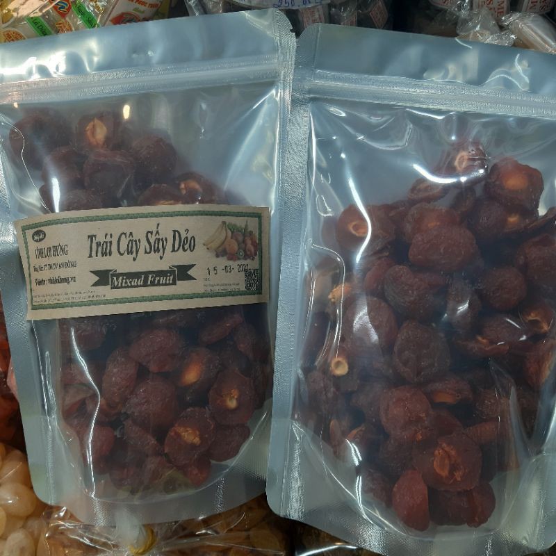 MƠ SẤY DẺO CHUA NGỌT CHẺ ĐÔI QUẢ 500gr