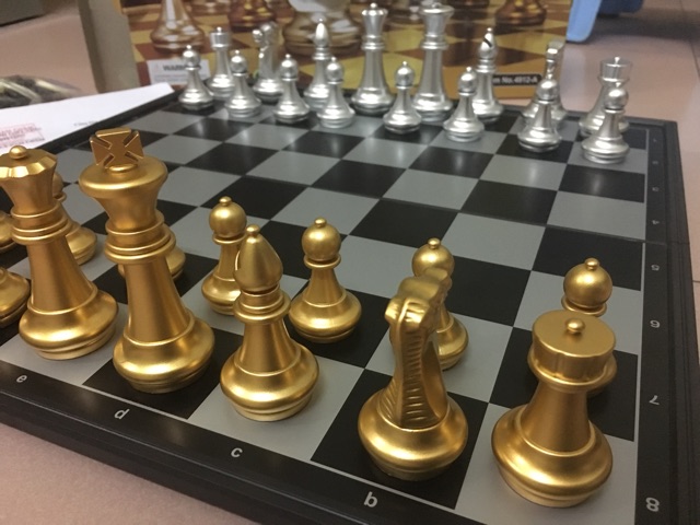 Bộ cờ vua nam châm Big szie. tăng tư duy trí tuệ cho trẻ