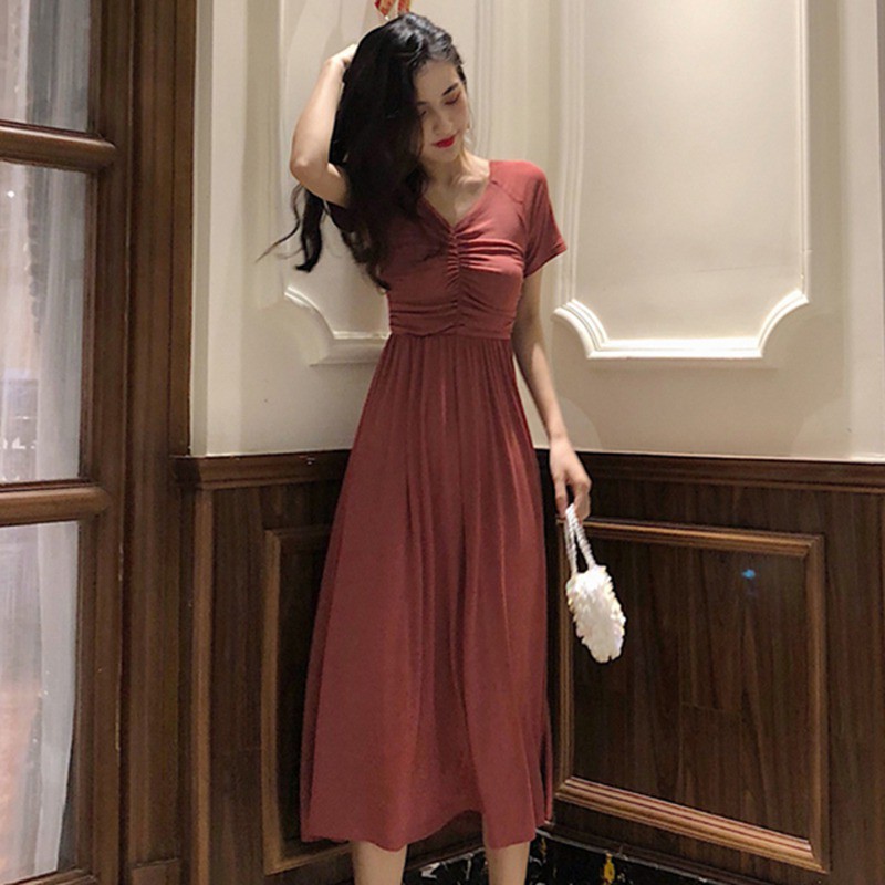 Đầm midi nữ dáng chữ A cổ V tay ngắn phong cách Hàn Quốc | BigBuy360 - bigbuy360.vn