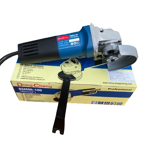 MÁY MÀI GÓC DONGCHENG DSM06-100 - CAM KẾT HÀNG CHÍNH HÃNG - BẢO HÀNH 12 THÁNG - TẶNG KÈM 2 CHỔI THAN