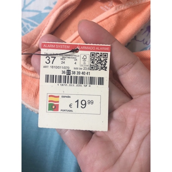 Giầy vải nữ hãng PullBear giảm giá