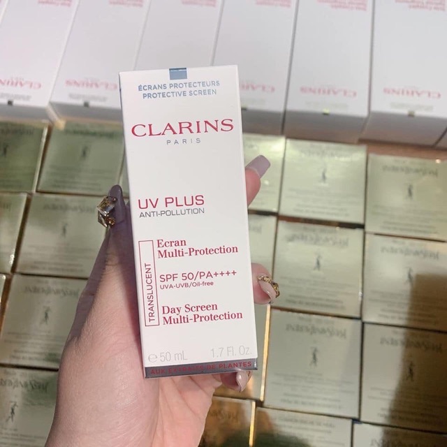 Kem chống nắng Clarins Rosy Glow 50/pA+++ 50ml