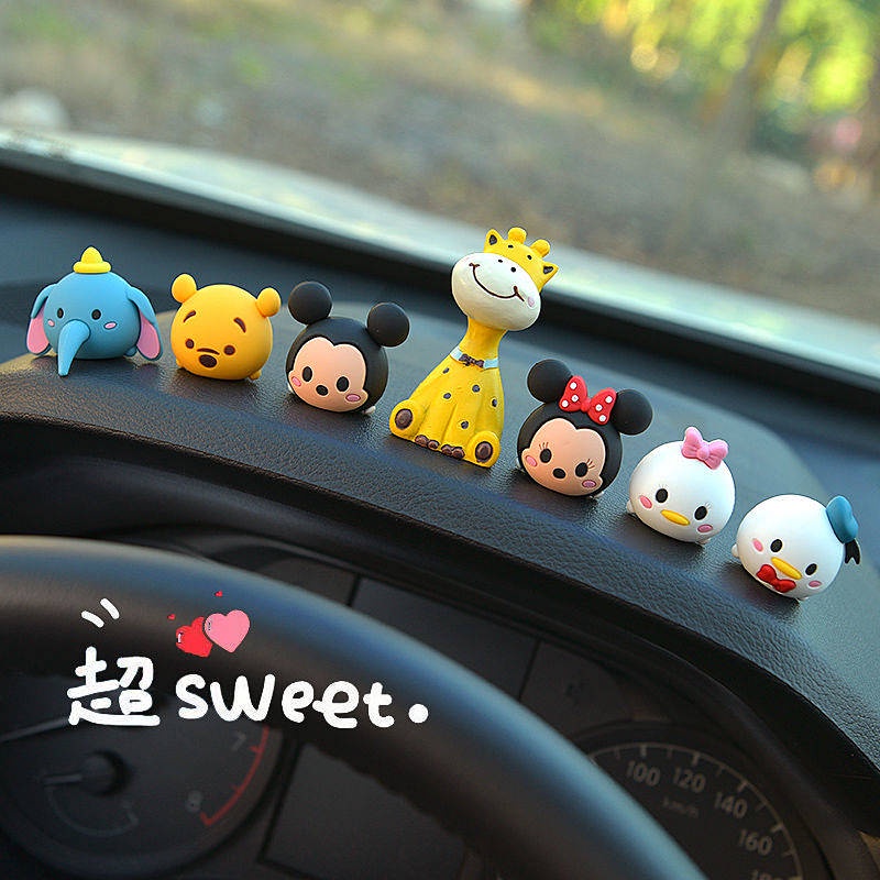 Car Decoration 2022 New Car Interior Decoration Supplies Collection Cute Vehicle Center Console Little Doll Unisex Car Decoration Nội thất xe hơi GQUT