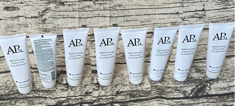 Kem đánh Răng Ap24