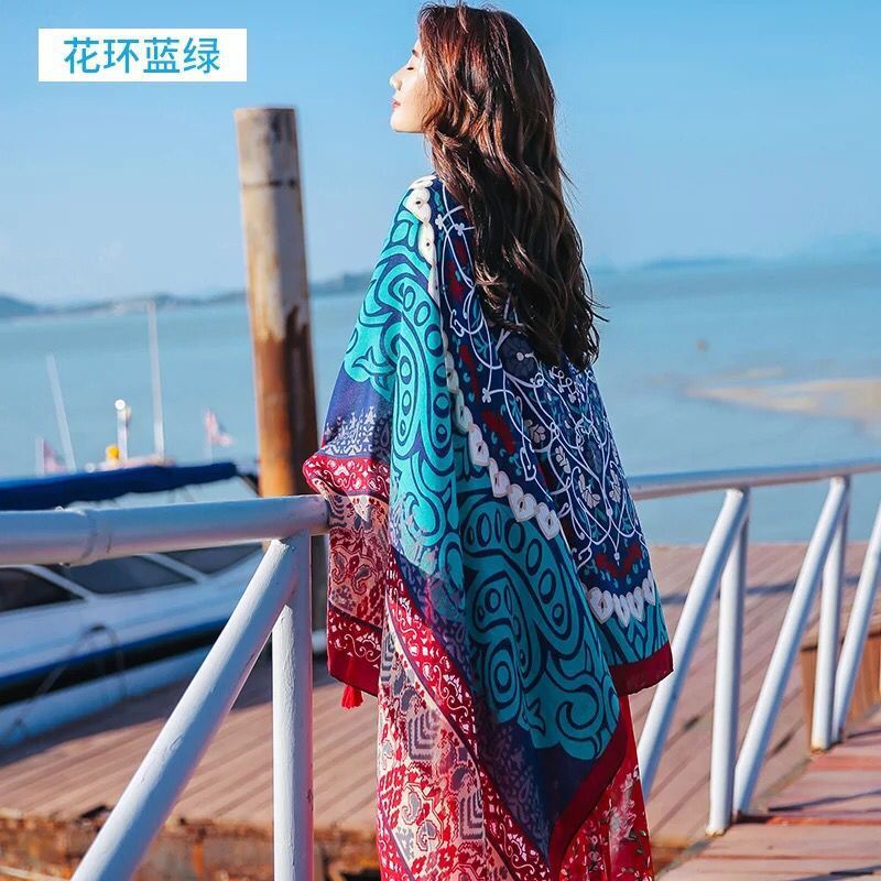 khăn choàng boho đi biển hoạ tiết thổ cẩm xanh đỏ, khăn chống nắng phong cách vintage