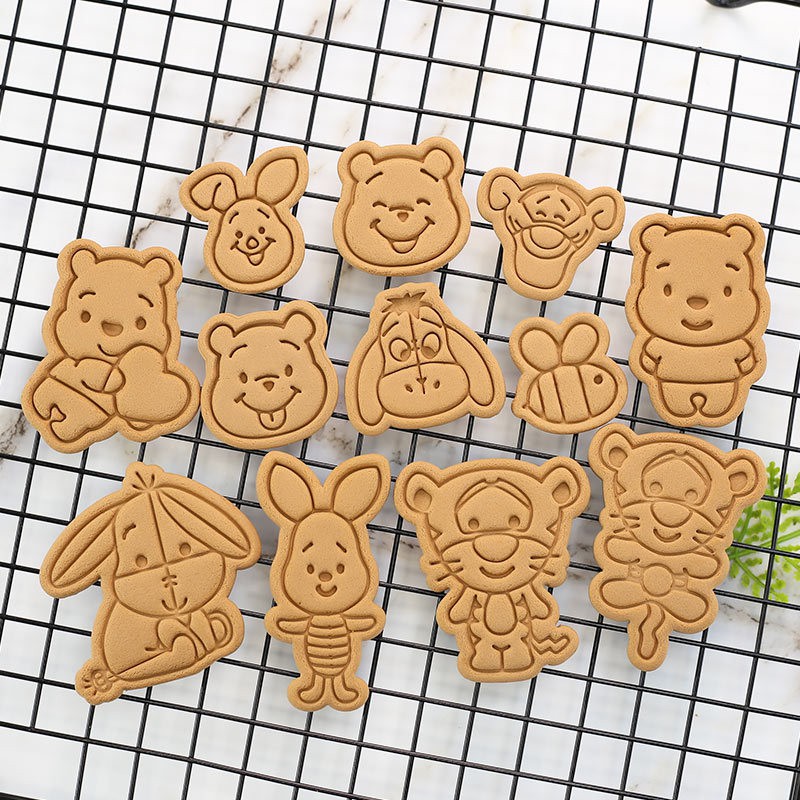 Khuôn Cắt Bánh Quy Hình Gấu Dễ Thương