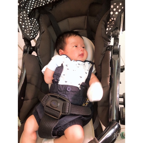 Xe đẩy nội địa Nhật Combi