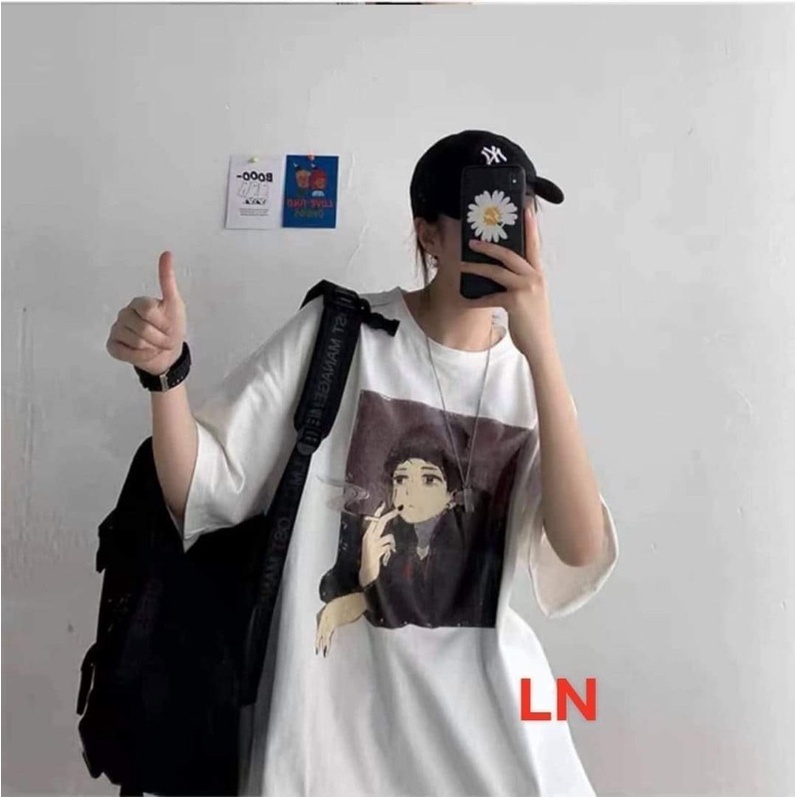 Áo phông cô gái cầm hút TH6