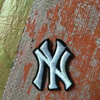 sticker thêu ny hot combo 20 cái