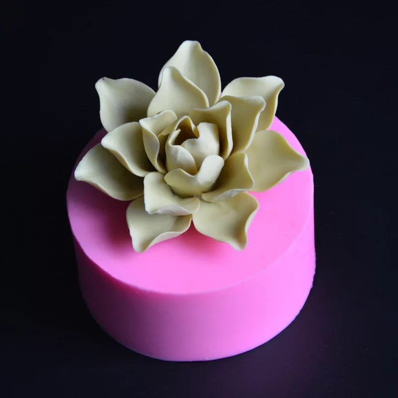 Khuôn rau câu 4D silicone Hoa sen nhú (Kích thước 11cm)
