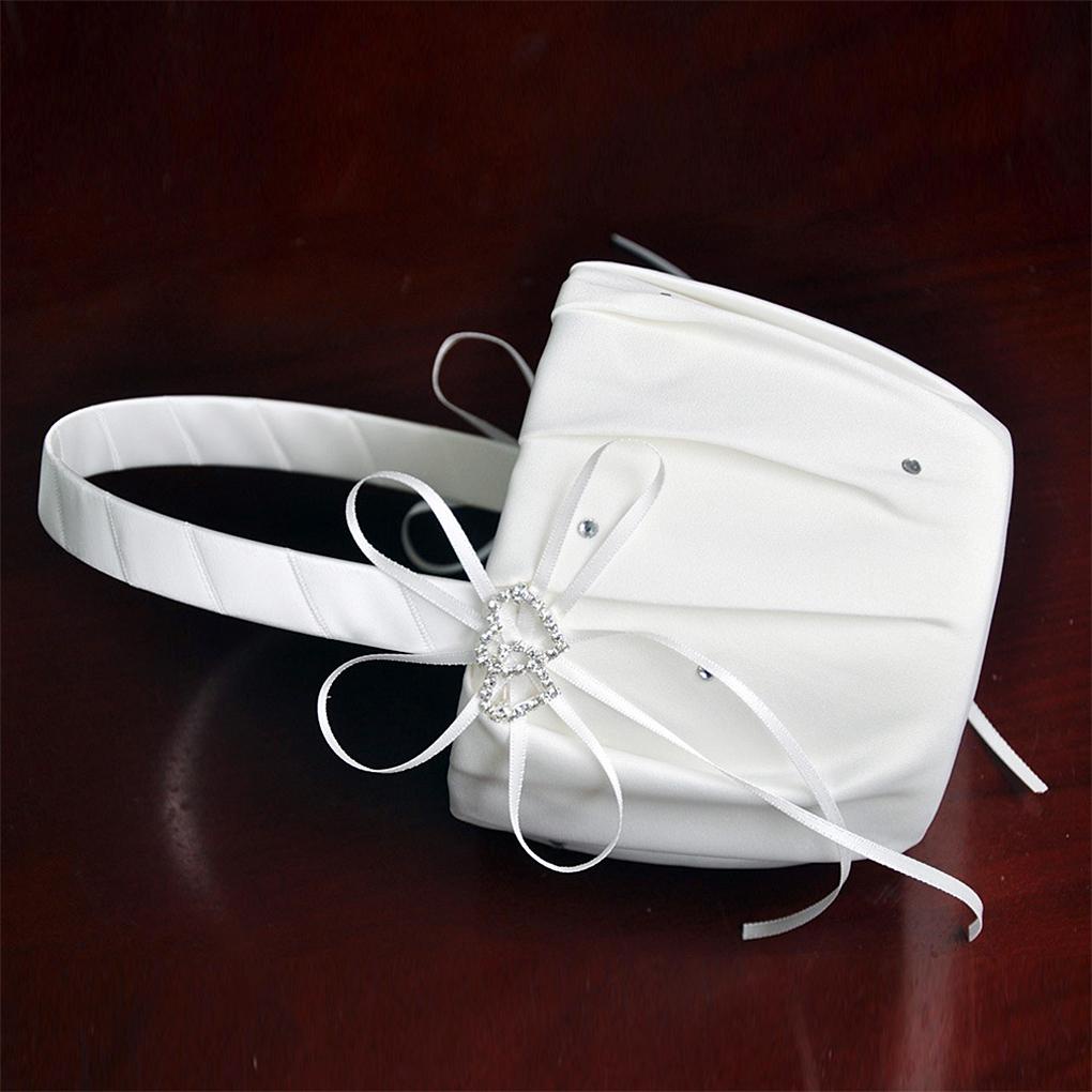 Bộ 2 Giỏ Hoa Trang Trí Thắt Nơ Thời Trang Cho Cô Dâu