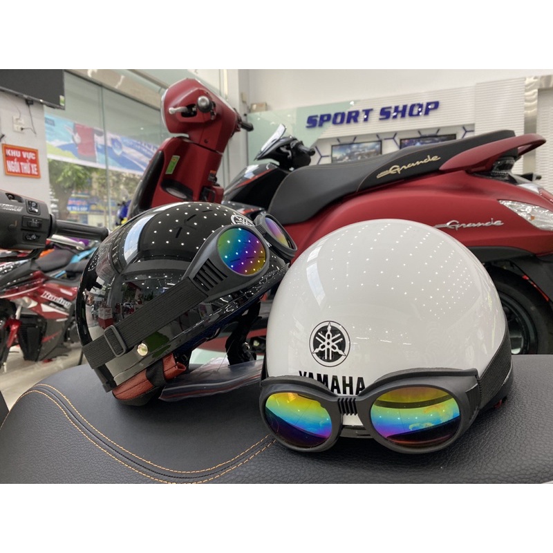MŨ BẢO HIỂM NỬA ĐẦU KIỂU 1-JET BLACK YAMAHA CHÍNH HÃNG