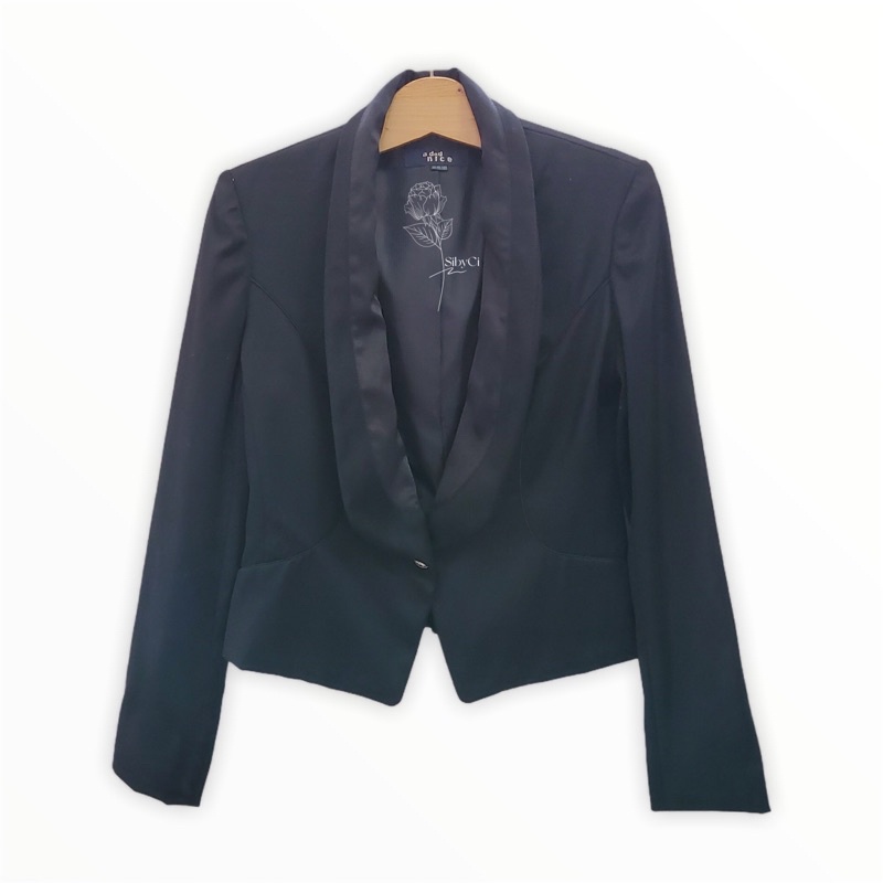 blazer phối cổ lụa(hình thật shop chụp)