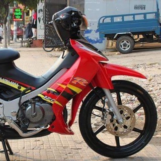 Tem Rời Suzuki Satria 2006 Đỏ Đen