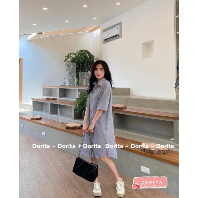 Váy sơ mi kẻ cộc tay Hàn Quốc, Đầm sơ mi kẻ sọc xẻ tà dáng dài - Dorita Boutique