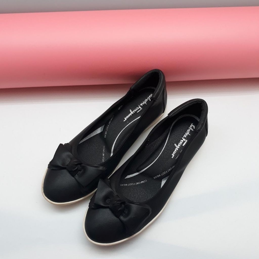 [GIẢM GIÁ GDM1386] Giày Slip on Bệt Nữ Da Bò Dễ Đi, Êm Ái Nhẹ Nhàng, Mẫu Có Nơ Mũi Nhọn Xinh Xắn