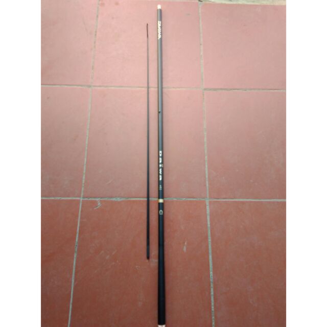 Cần câu tay Daiwa 4.5m kèm ngọn cần