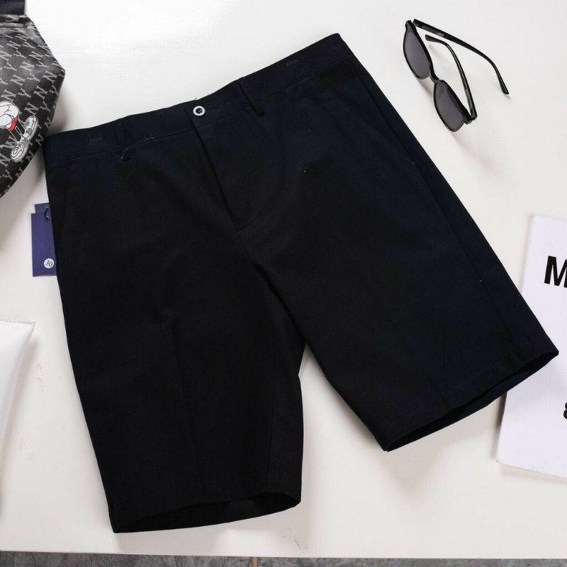 Quần Short Kaki Veratino Mịn Mát, Hạn Chế Nhăn, Không Phai, Đứng Dáng
