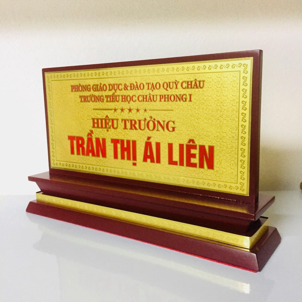 In Biển Tên Chức Danh Theo Yêu Cầu