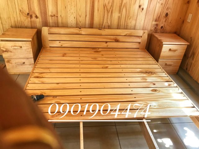 - GIƯỜNG GỖ THÔNG CAO CẤP