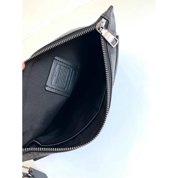 Clutch cầm tay cho nam da thật pha canvas Coach bền đẹp, tiện dụng
