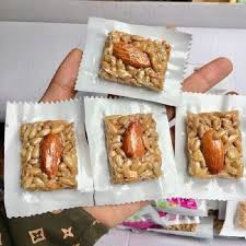 Kẹo Hướng Dương Hạnh Nhân ✔️ DATE MỚI