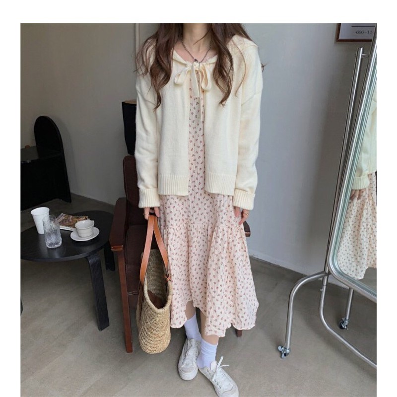 Set áo khoác cardigan màu be buộc dây + váy maxi hoa nhí Hàn Quốc [Yannie]