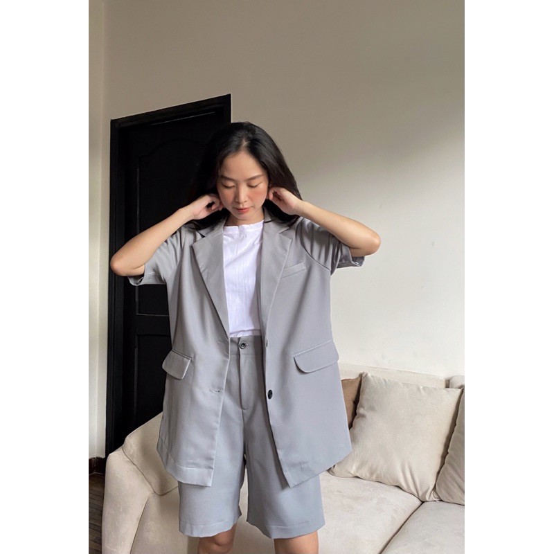 Áo blazer cộc tay thiết kế