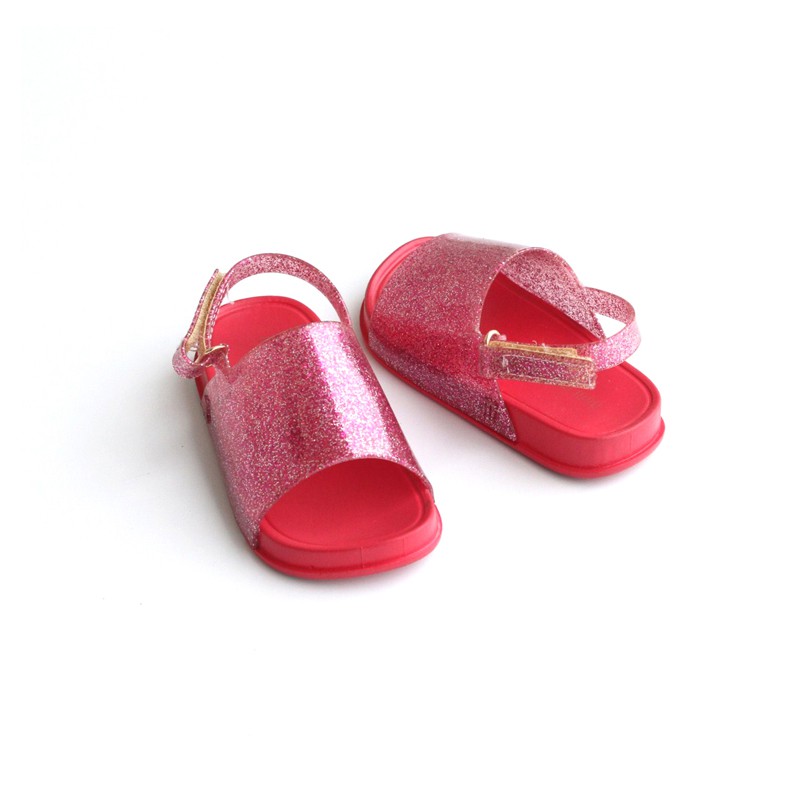 Dép quai hậu đi êm cho bé