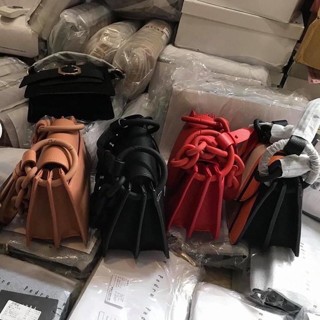 Túi xích nude size 21cm