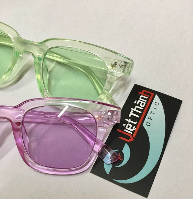 Kính màu nhỏ Loại rẻ 2021 v viền trong kính đi biển