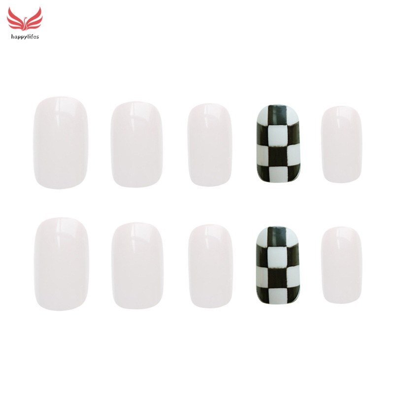 Bộ 24 Móng Tay Giả Màu Nâu Và Trắng Họa Tiết Kẻ Ô Trắng Đen