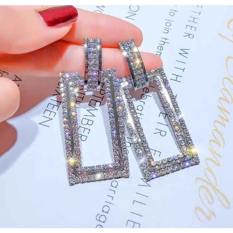 bông tai hình chữ nhật đính đá, khuyên tai sang chảnh phong cách hàn quốc